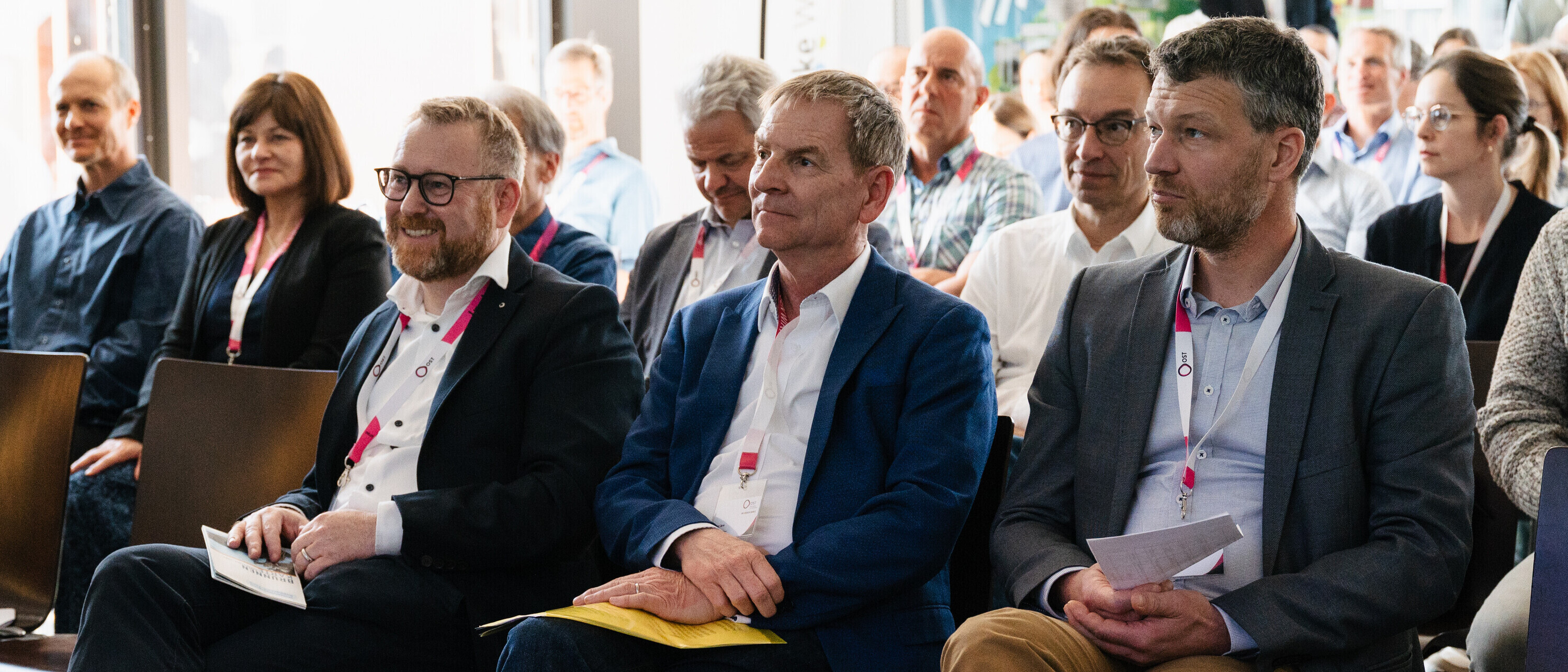 (v.l.) Martin Kurt, Leiter Wasserversorgung Rapperswil-Jona, Peter Jans, Stadtrat St.Gallen und Luca Eberle, Stadtrat Rapperswil-Jona beim Symposium zum Weltwassertag. 