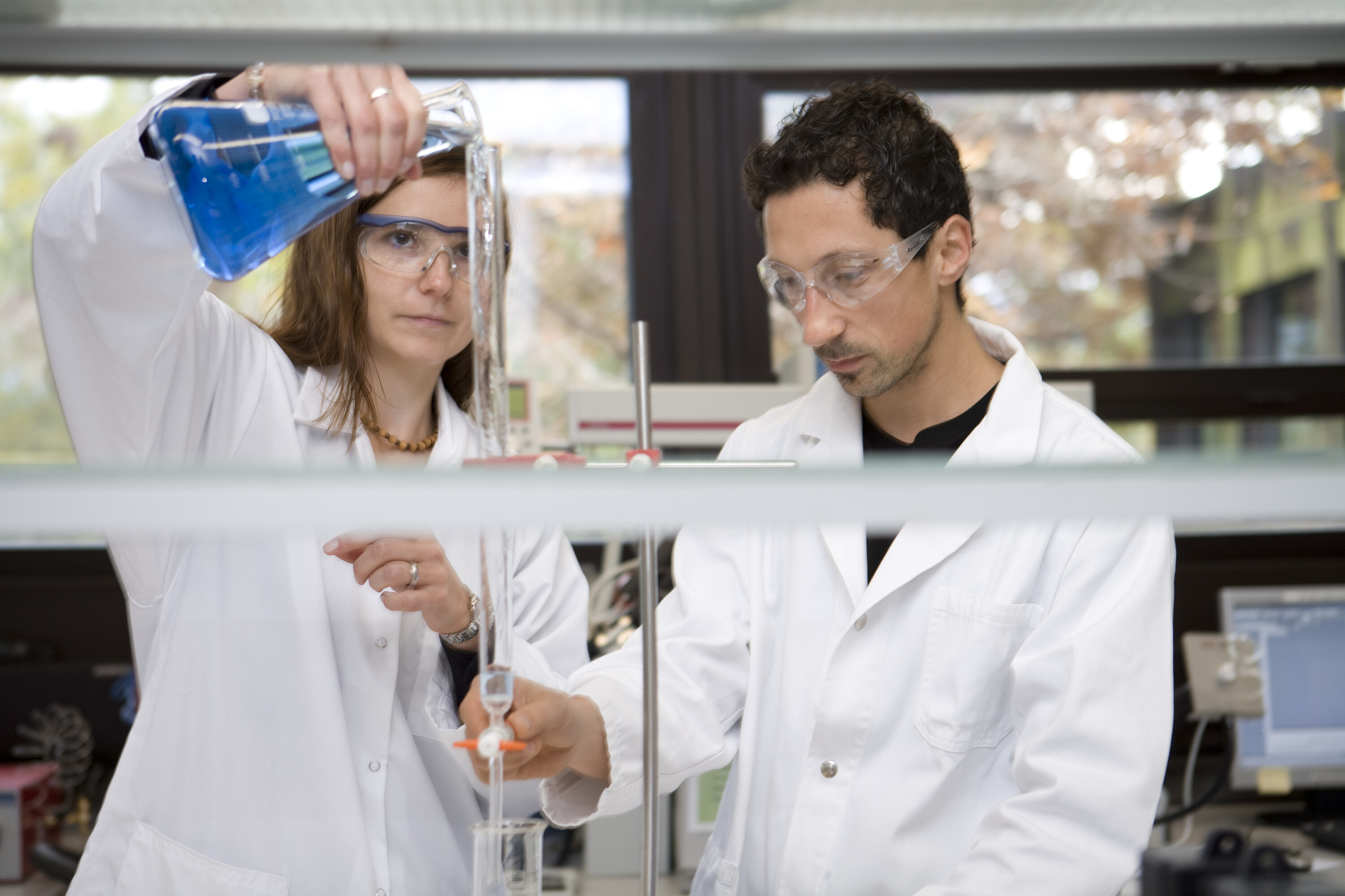 Chemielabor für Praktikas und eigene Versuche