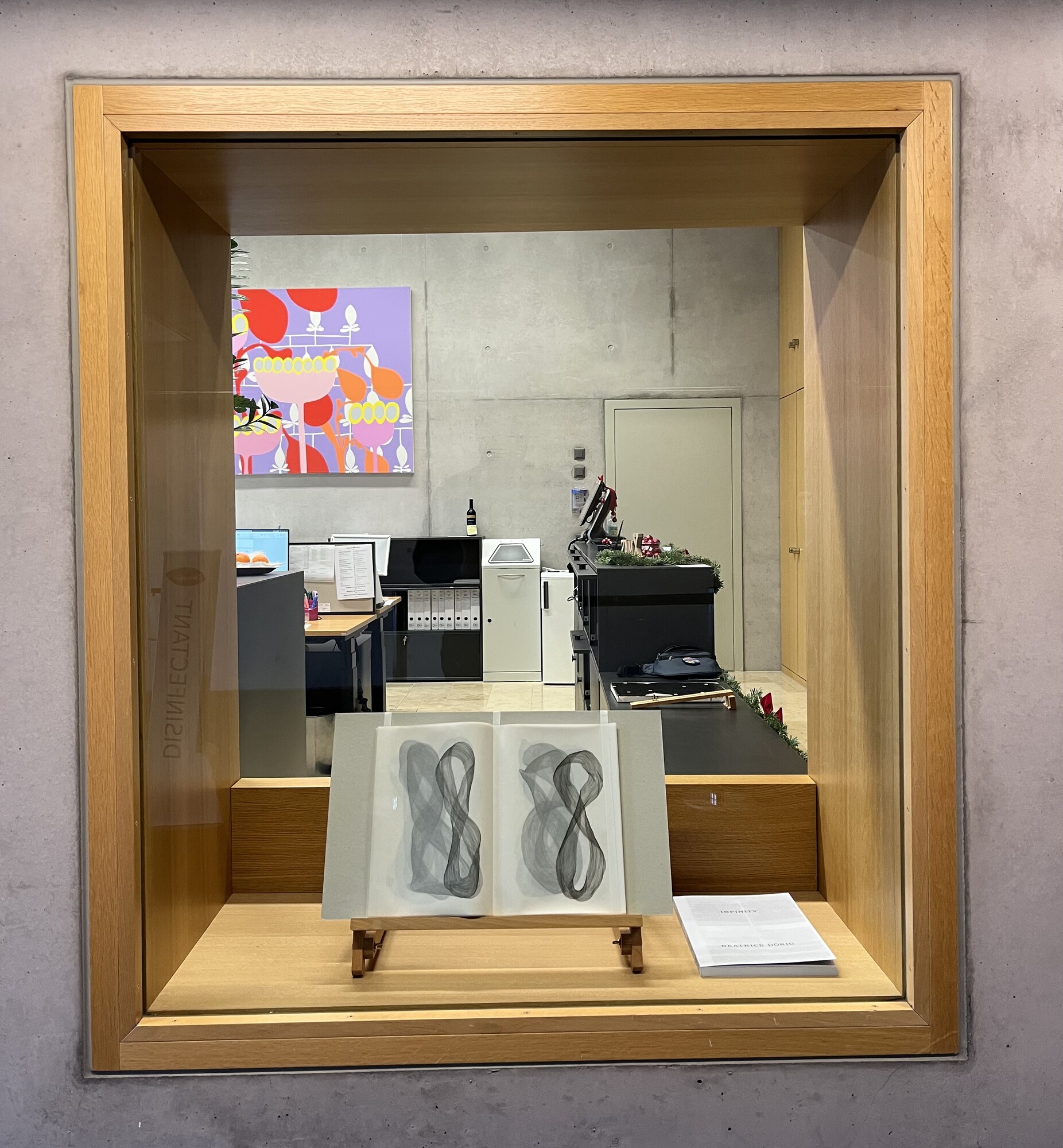 Beatrice Dörig (*1968 in Herisau AR), Unendliche Linie (2019–2021), Tinte auf Transparentpapier